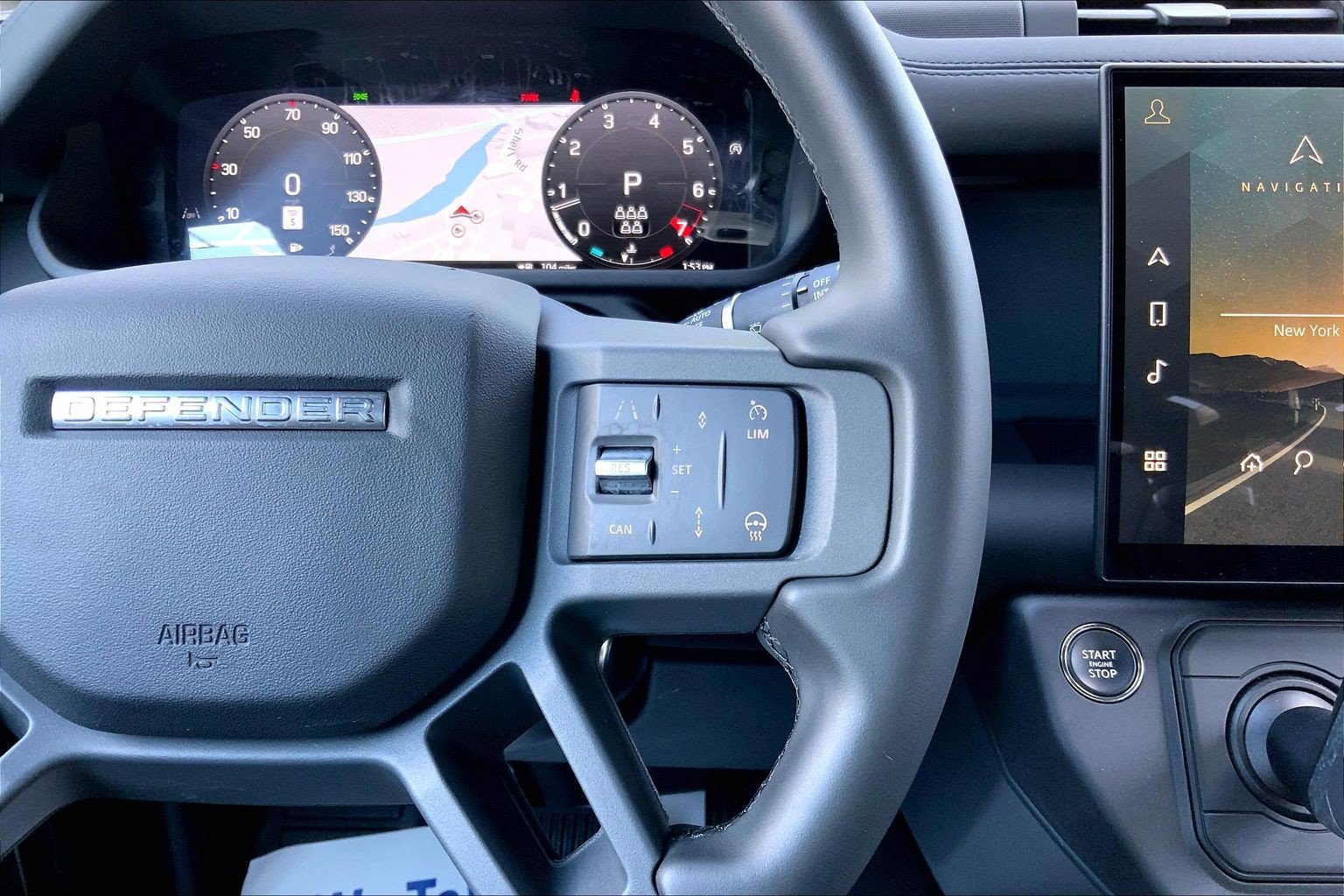 Certified 2026 Land Rover Defender 110 X-Dynamic SE AWD/4WD image 24
