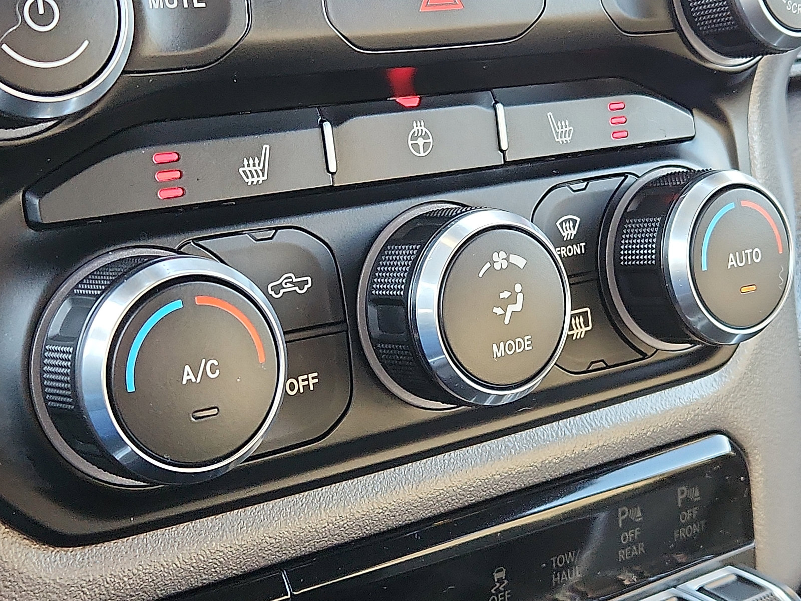 Used 2020 RAM 1500 Big Horn image 16