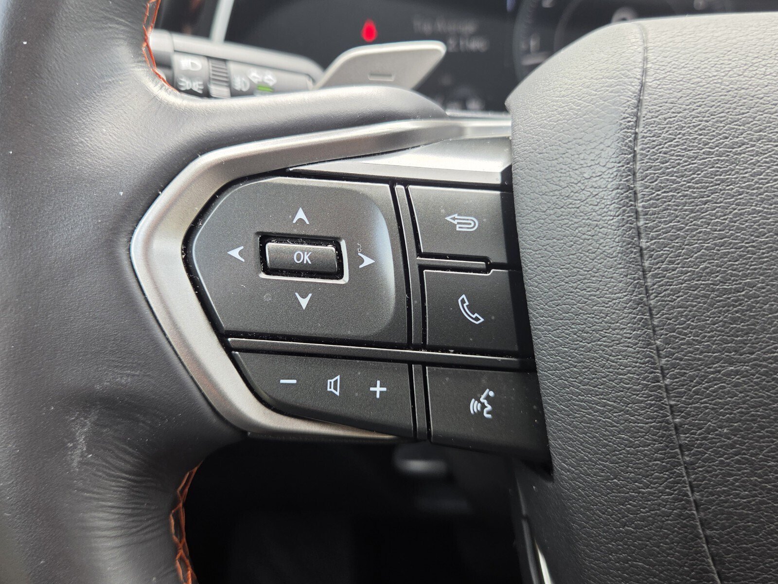 Used 2024 Lexus NX 250 FWD w/ Cold Area Package image 27