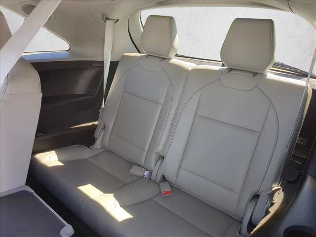 Used 2020 Acura MDX w/ Technology Package AWD/4WD image 22