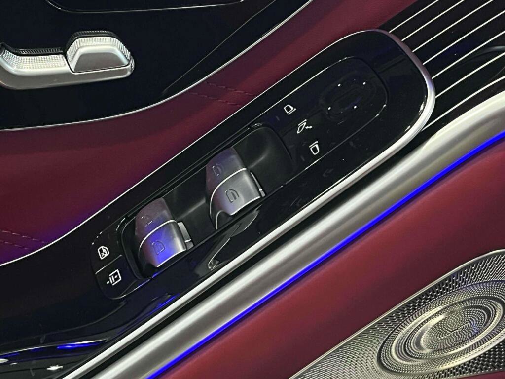 New 2026 Mercedes-Benz S 63 AMG S image 32