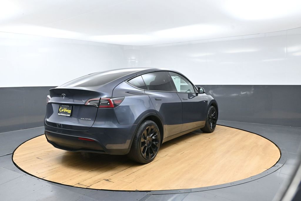 Used 2023 Tesla Model Y Long Range AWD/4WD image 11