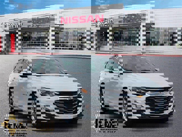 Used 2024 Chevrolet Malibu LT