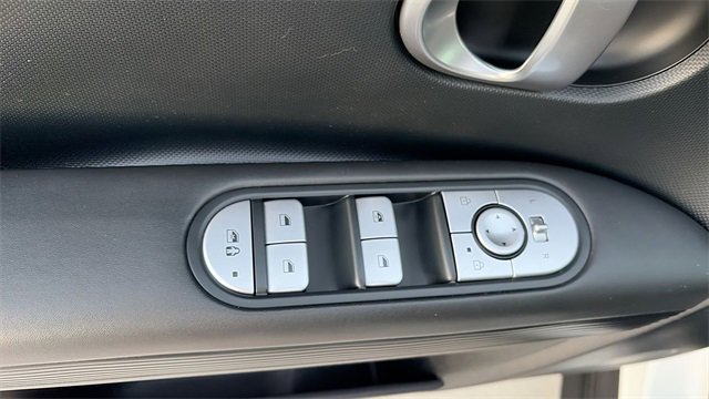 Used 2022 Hyundai Ioniq 5 SE image 10