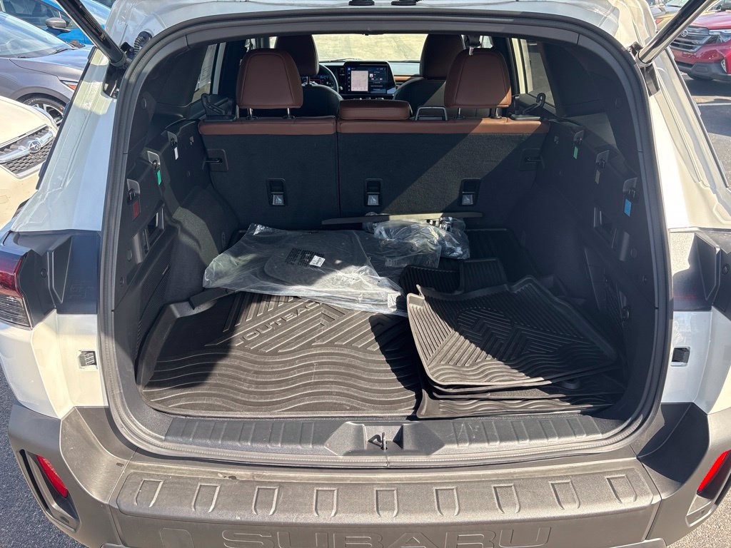 Certified 2026 Subaru Outback Touring AWD/4WD image 26