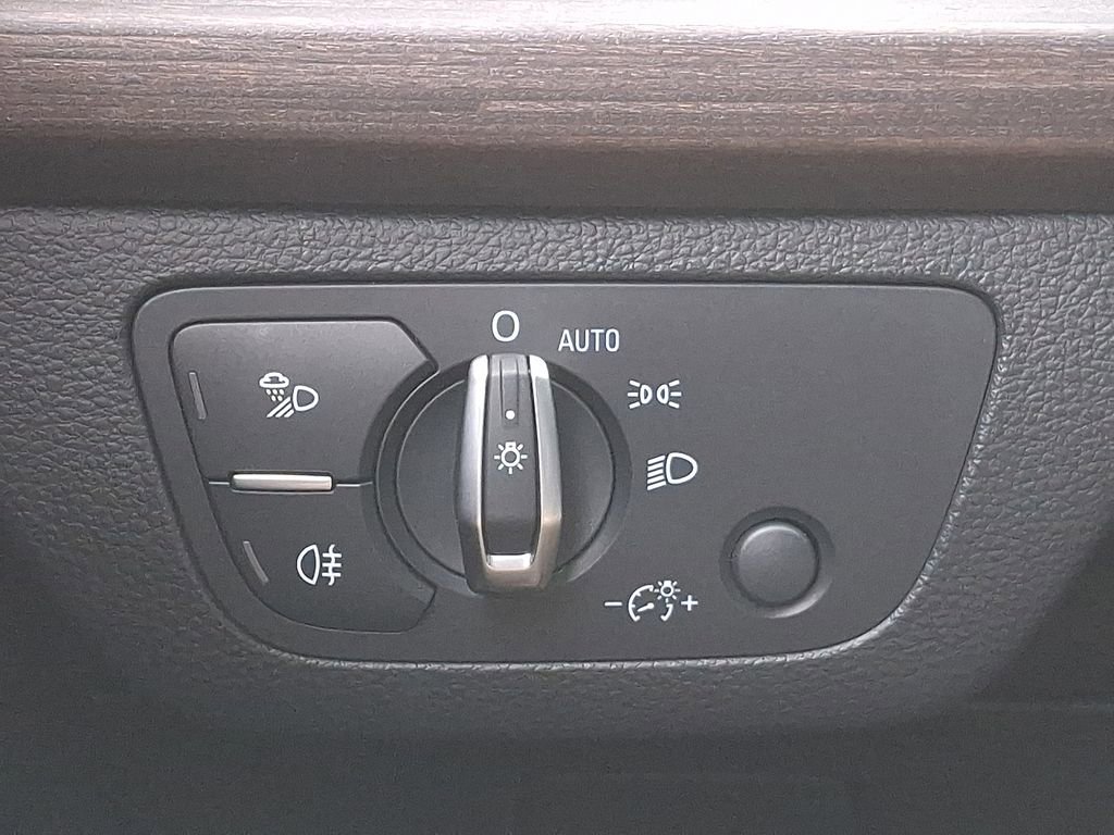 Used 2023 Audi Q5 2.0T Premium Plus w/ Premium Plus Package image 26