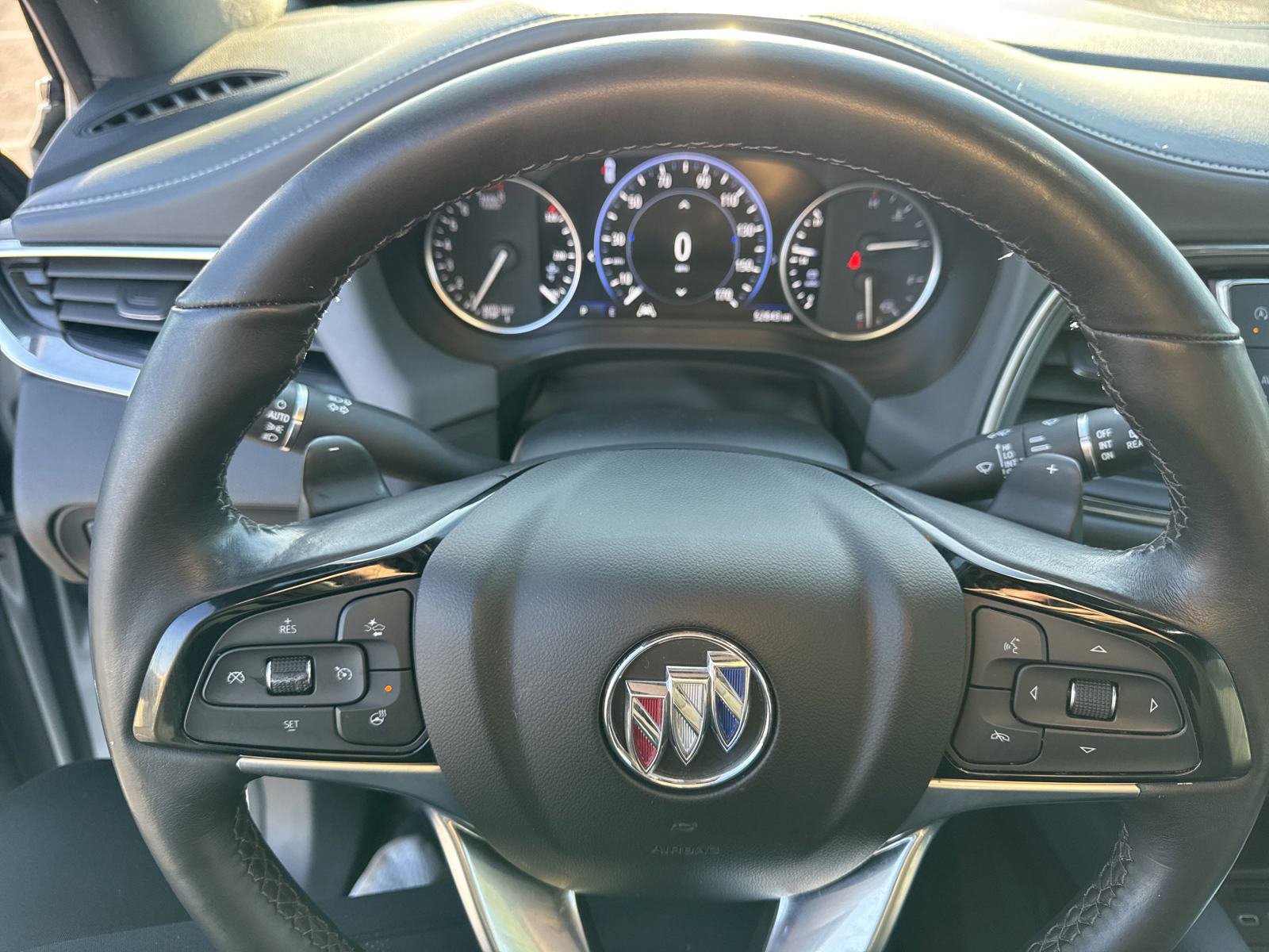 Used 2022 Buick Enclave Premium image 23