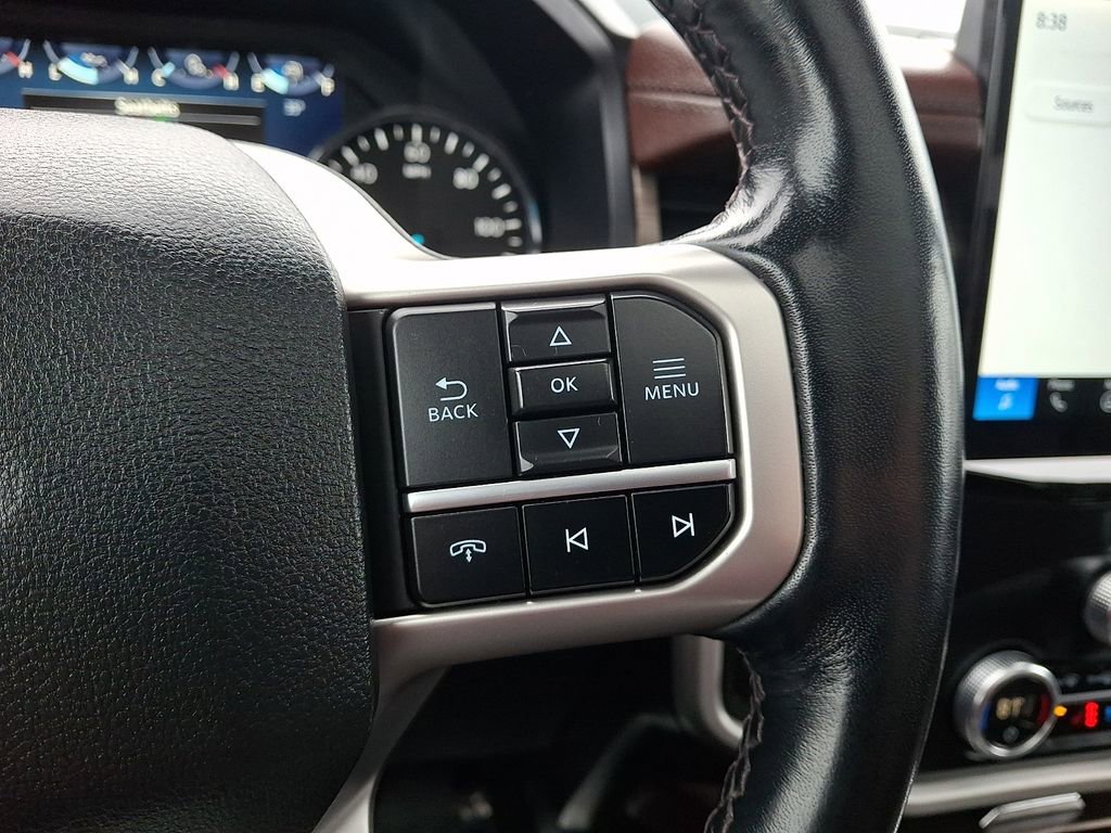 Used 2024 Ford Expedition Limited image 23