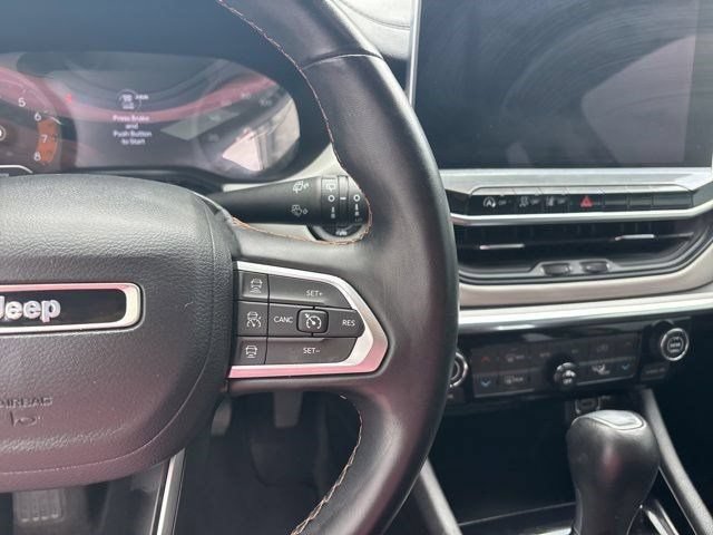 Used 2022 Jeep Compass Limited AWD/4WD image 18