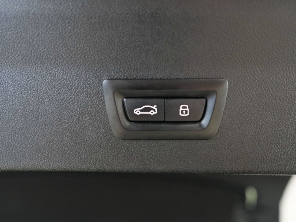 Used 2024 BMW X4 M40i AWD/4WD image 43