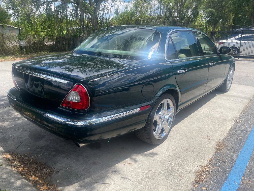 Used 2007 Jaguar XJ8 L RWD image 7