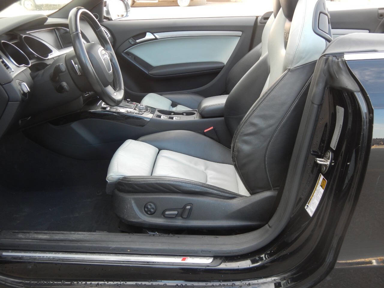 Used 2010 Audi S5 Prestige image 27