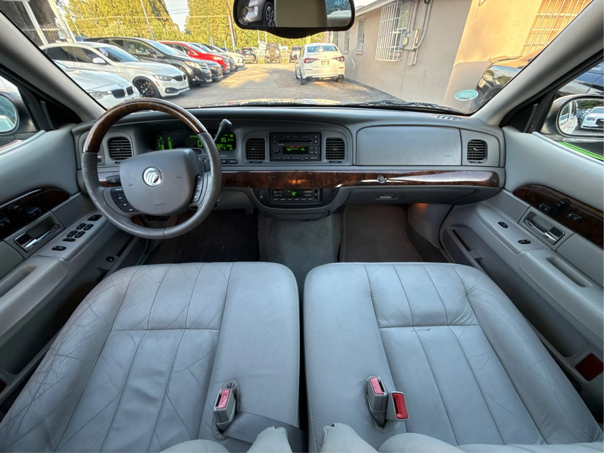 Used 2005 Mercury Grand Marquis LS RWD image 29
