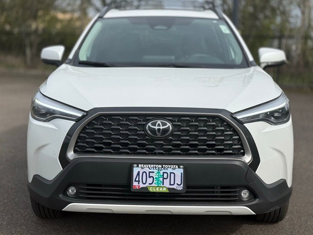 Certified 2023 Toyota Corolla Cross XLE w/ Convenience Package image 8