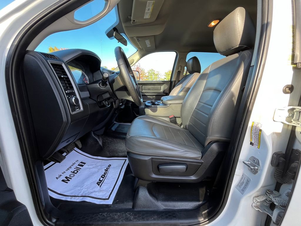 Used 2015 RAM 3500 Tradesman image 10