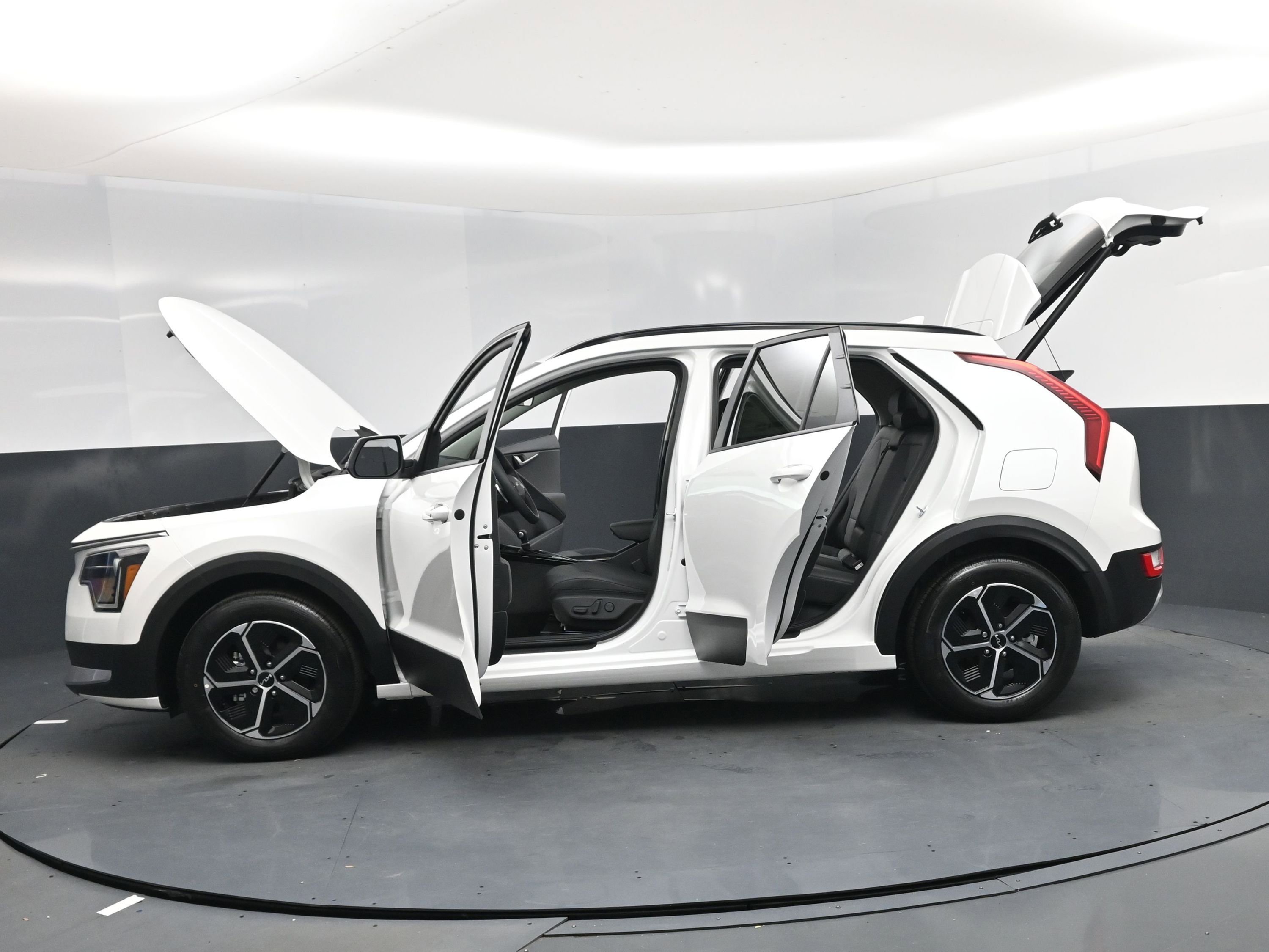 New 2026 Kia Niro EX image 20