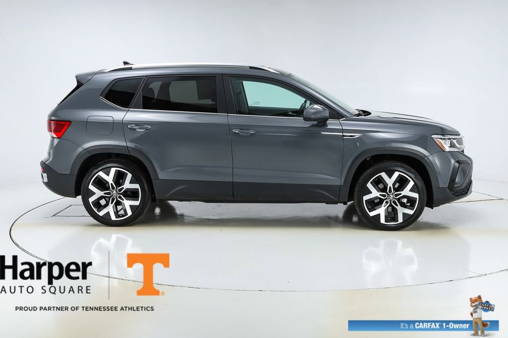 Used 2023 Volkswagen Taos SEL AWD/4WD image 48