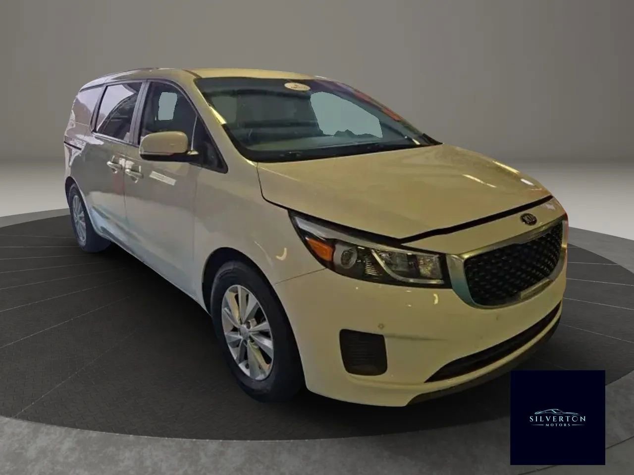 Used 2017 Kia Sedona LX w/ LX Essentials Premium Package