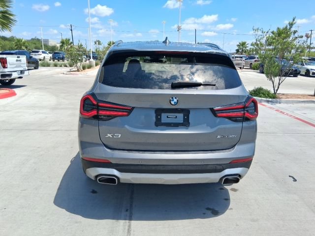 Used 2023 BMW X3 sDrive30i w/ Convenience Package w/ZPA RWD image 5