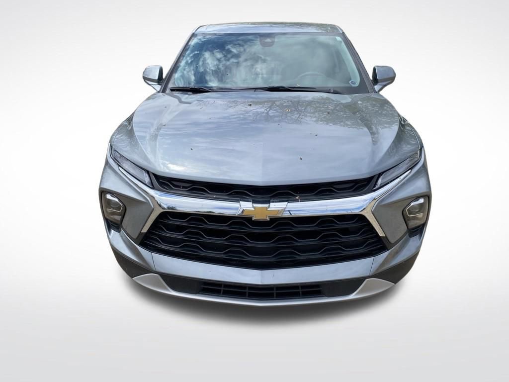 Used 2024 Chevrolet Blazer LT w/ Driver Confidence Package FWD image 2