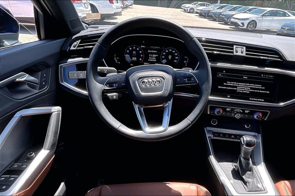 Certified 2025 Audi Q3 2.0T Premium Plus w/ Premium Plus Package AWD/4WD image 19