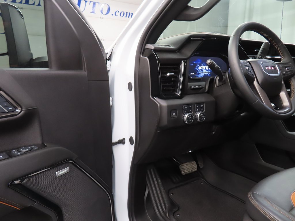 Used 2025 GMC Sierra 2500 AT4 w/ AT4 Premium Plus Package image 61