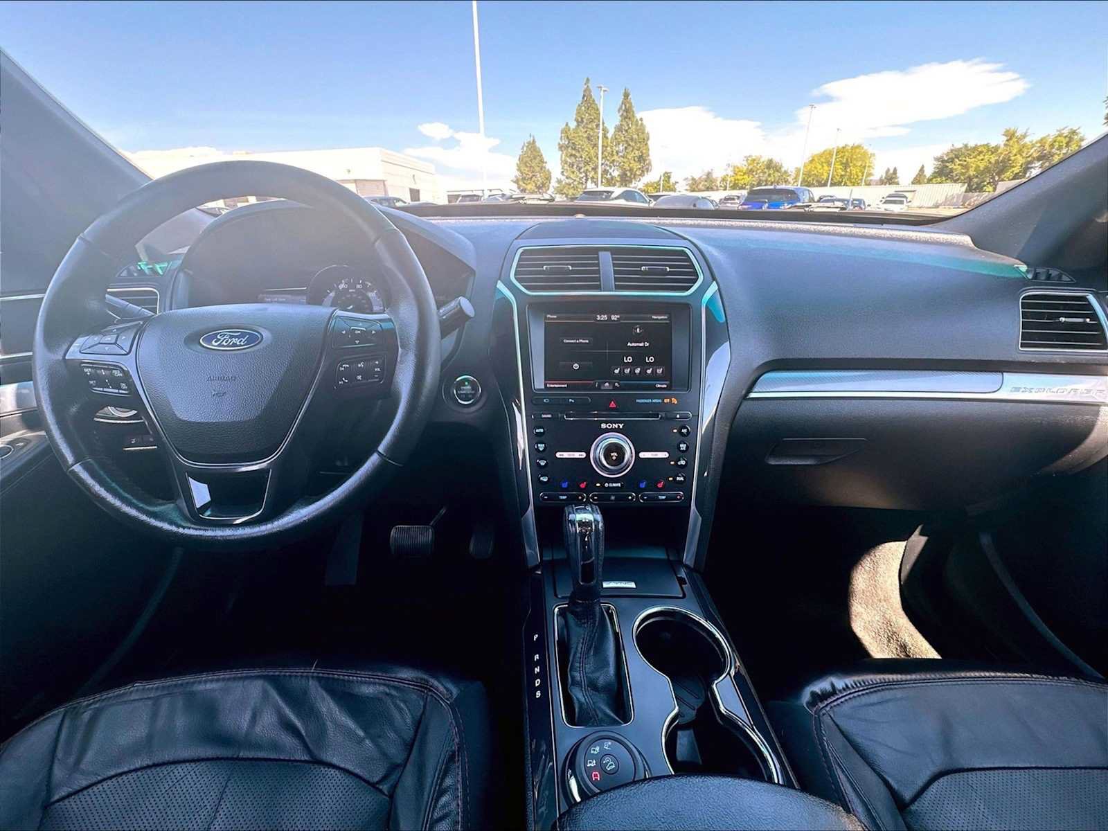 Used 2016 Ford Explorer Sport w/ Equipment Group 401A AWD/4WD image 17
