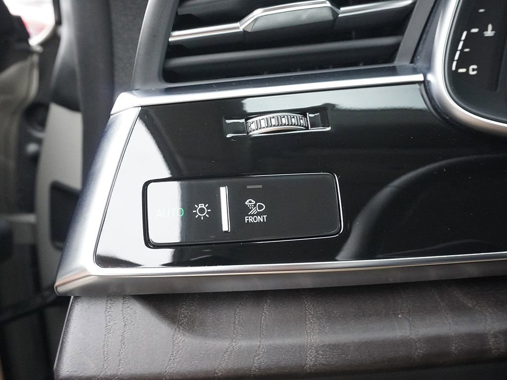 Used 2023 Audi Q8 Prestige AWD/4WD image 50