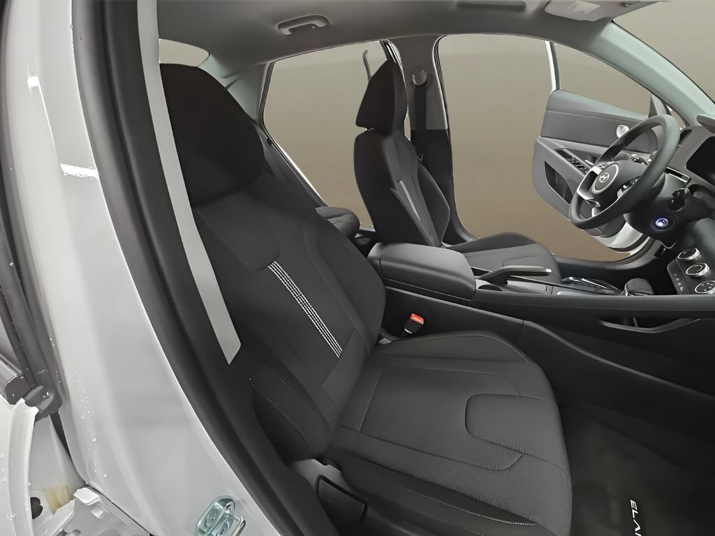 New 2026 Hyundai Elantra SE FWD image 26