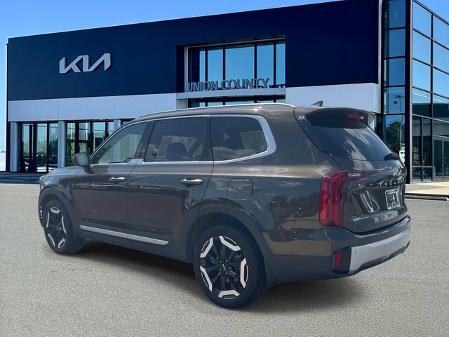 Certified 2024 Kia Telluride S w/ S Sunroof Package FWD image 4