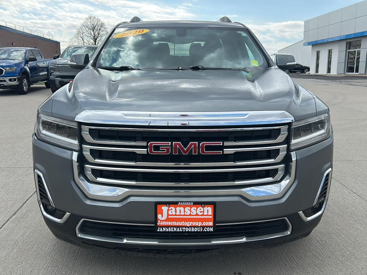 Used 2020 GMC Acadia SLT AWD/4WD image 3