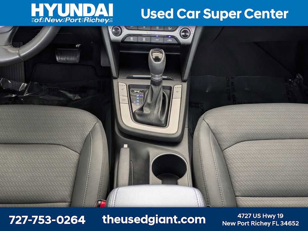 Used 2017 Hyundai Elantra Limited FWD image 19