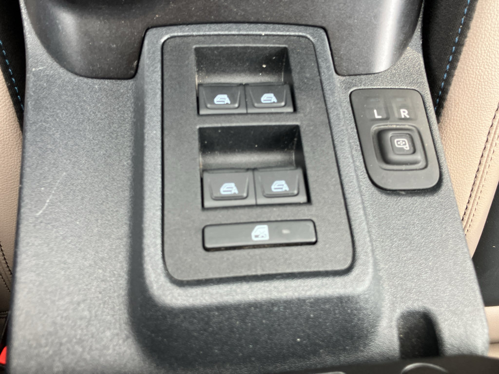 Used 2023 Ford Bronco Wildtrak AWD/4WD image 22