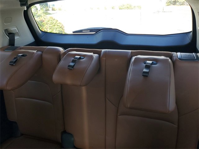 Used 2023 Nissan Pathfinder Platinum image 31