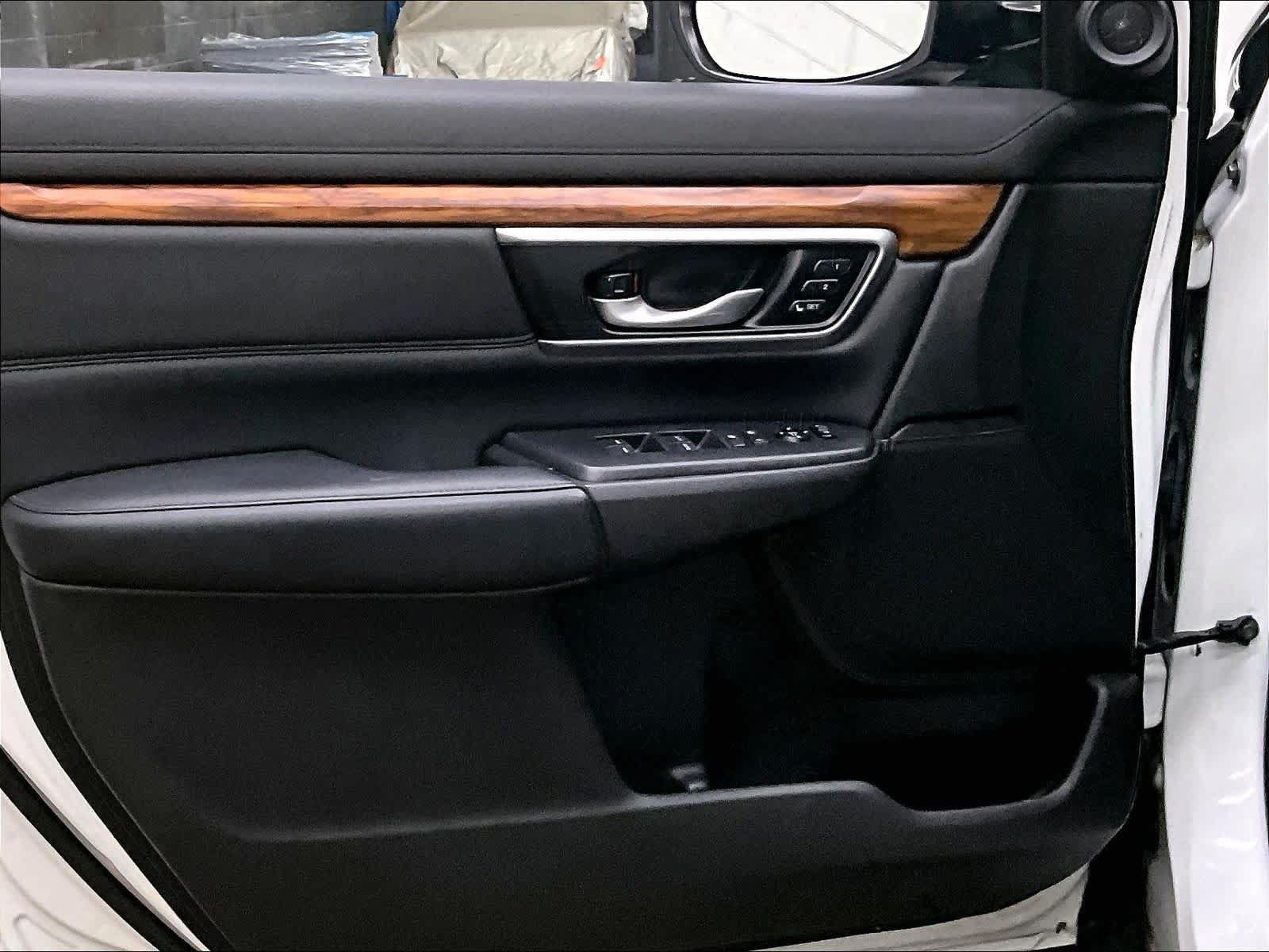 Used 2020 Honda CR-V EX-L image 26