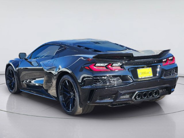 New 2027 Chevrolet Corvette Grand Sport w/ Z52 Sport Performance Package RWD image 4