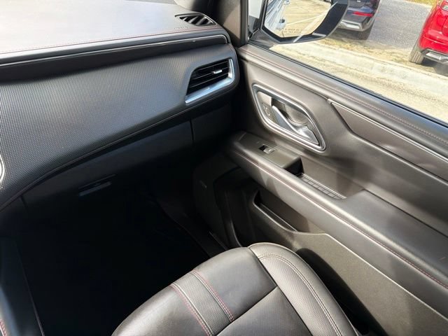 Used 2022 Chevrolet Tahoe RST w/ Luxury Package RWD image 21