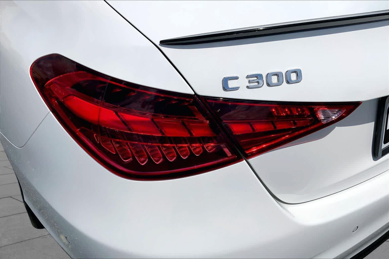 Used 2023 Mercedes-Benz C 300 4MATIC Sedan image 28