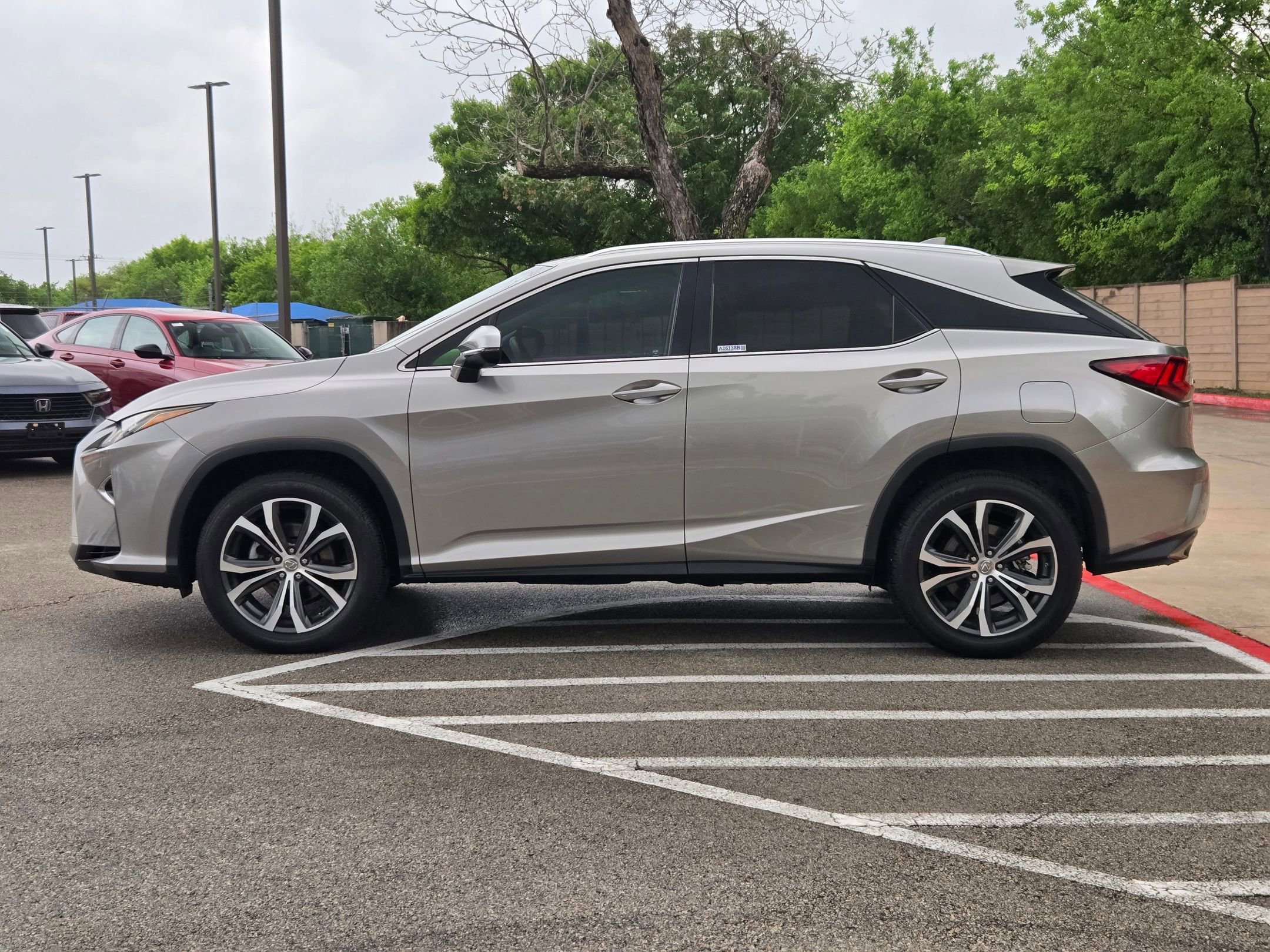 Used 2017 Lexus RX 350 FWD image 8