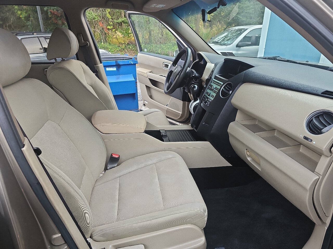 Used 2011 Honda Pilot LX image 21