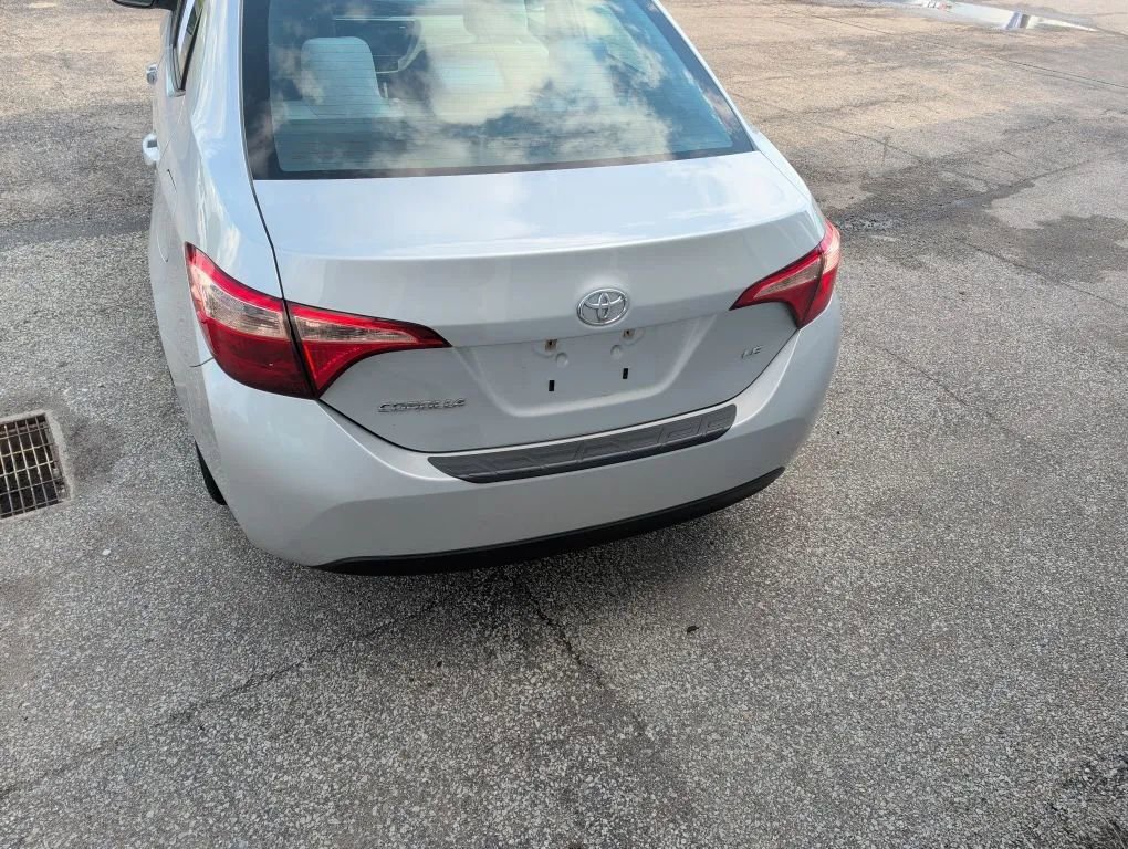 Used 2017 Toyota Corolla L FWD image 8
