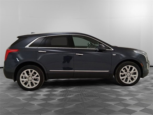 Used 2019 Cadillac XT5 Luxury image 2