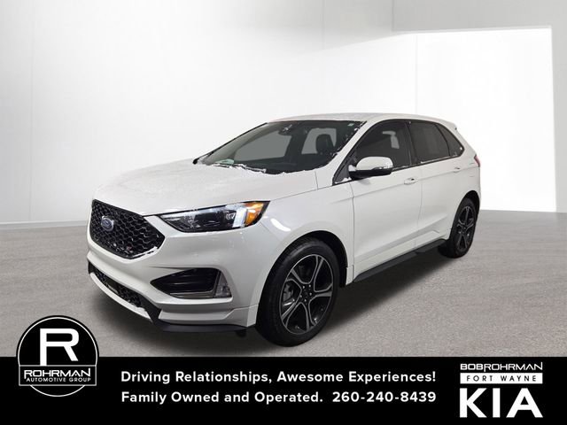 Used 2021 Ford Edge ST image 1