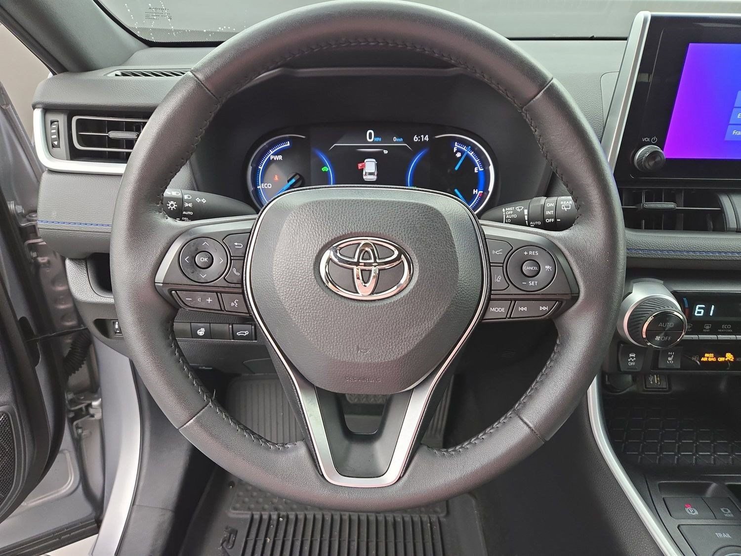 Certified 2025 Toyota RAV4 SE w/ Convenience Package AWD/4WD image 12