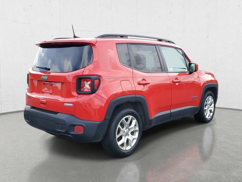 Used 2018 Jeep Renegade Latitude w/ Popular Equipment Group FWD image 7