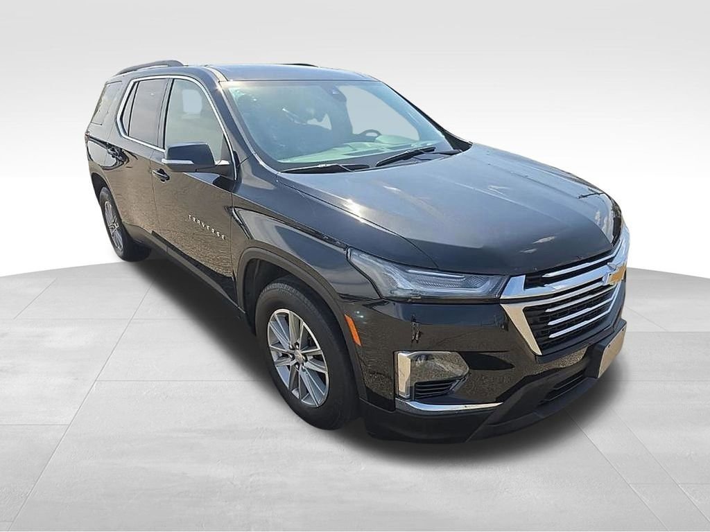 Used 2023 Chevrolet Traverse LT AWD/4WD image 1