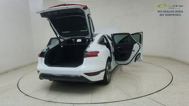 Used 2025 Audi A6 e-tron Premium Plus w/ Premium Plus RWD image 73