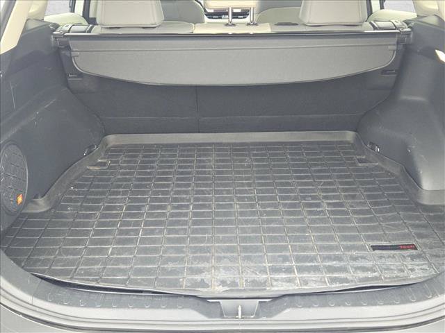 Used 2023 Toyota RAV4 Limited AWD/4WD image 6