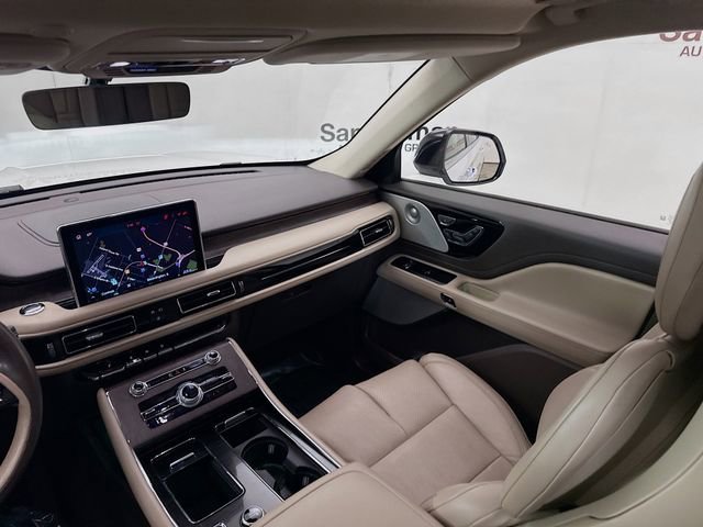 Used 2023 Lincoln Aviator Reserve w/ Equipment Group 201A image 25