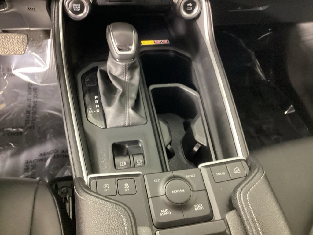 Used 2024 Toyota Grand Highlander AWD image 18